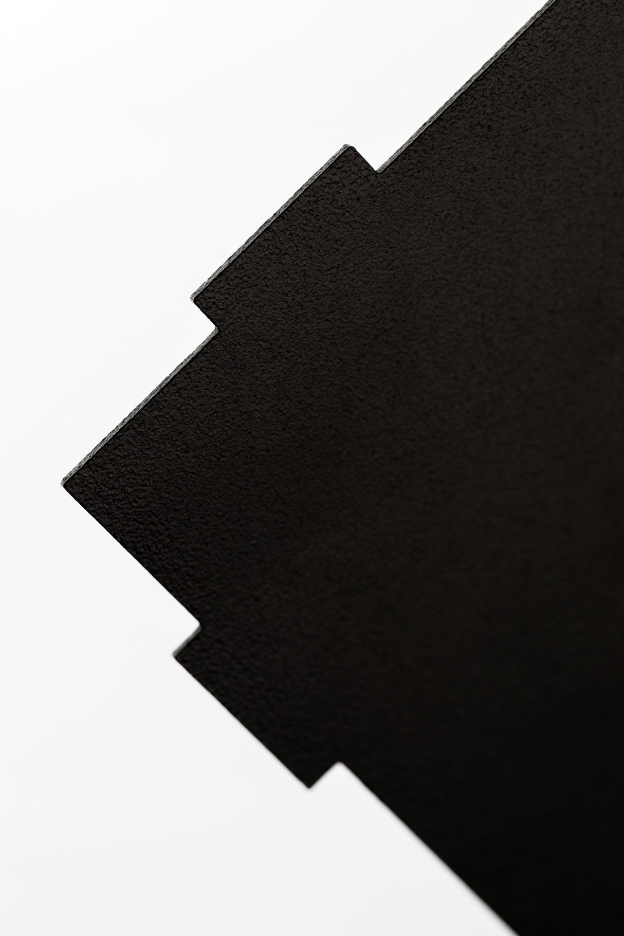 ARTISTA - Eckduschregal mit präziser Fräsung, modernes Design für stilvolle Badezimmer.